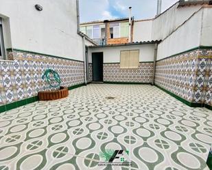 Vista exterior de Casa o xalet en venda en Baeza
