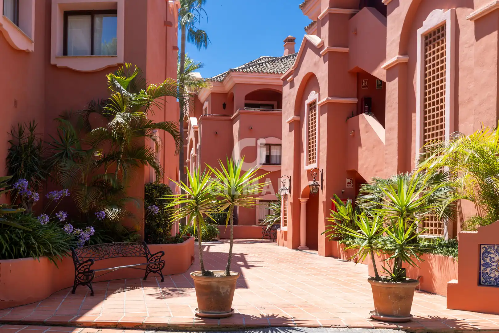 Vista exterior de Apartament en venda en Marbella amb Calefacció, Traster i Piscina