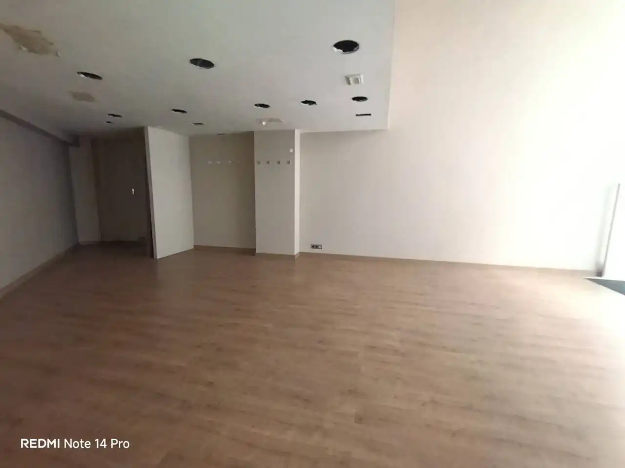 Geschaftsraum zur Miete in Manresa