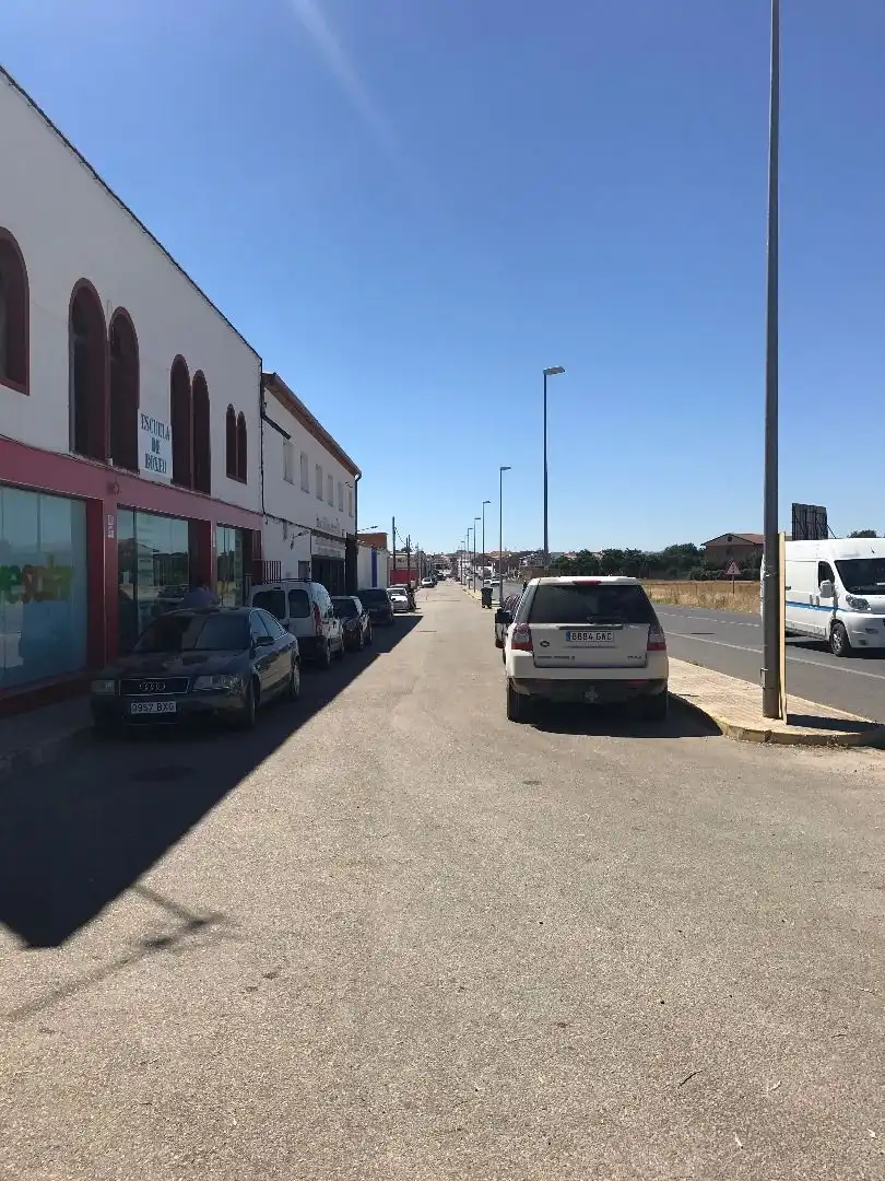 Fabrikhallen zum Verkauf in Carretera de la Solana, 3, Membrilla
