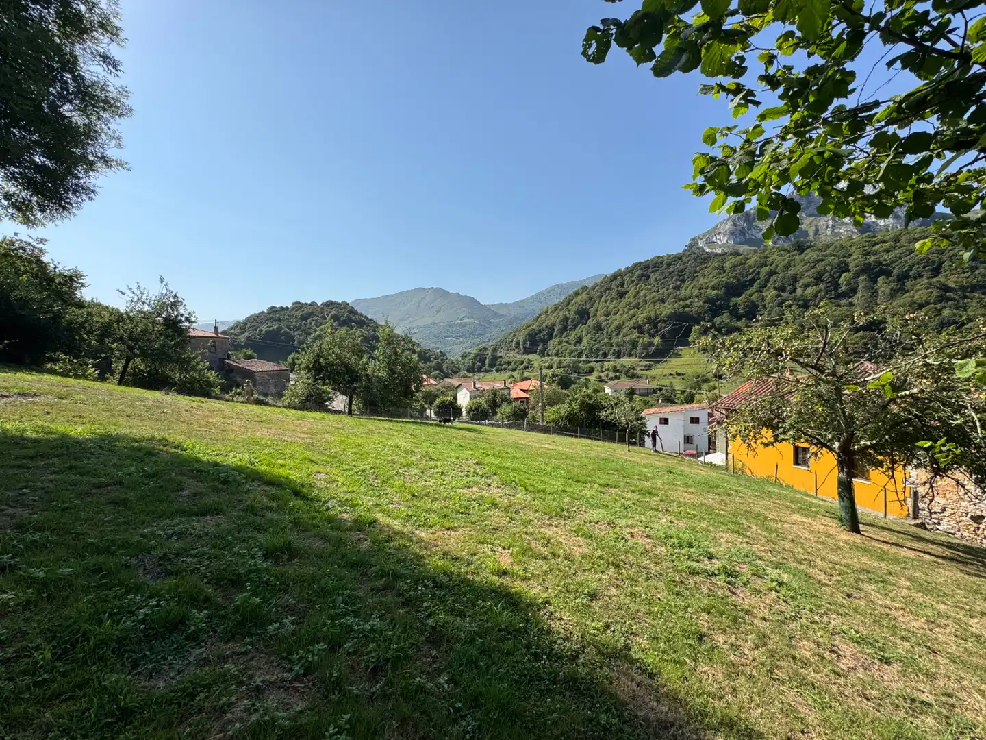 Vista exterior de Residencial en venta en Peñamellera Alta