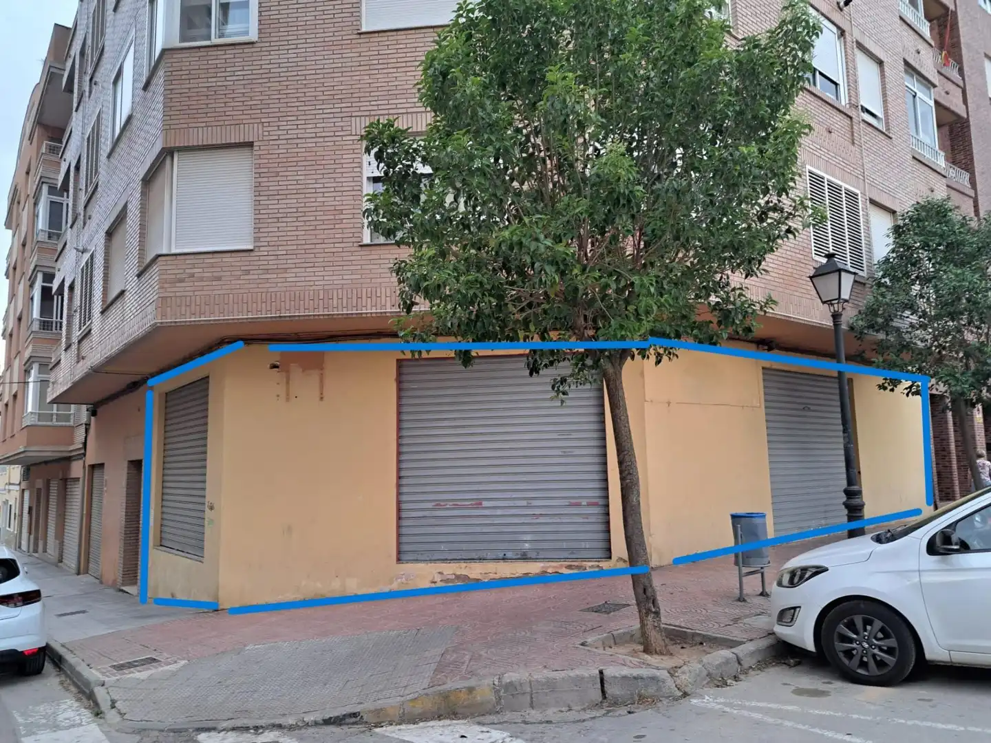 Local de alquiler en Calle del Doctor Víctor Elías Martínez, 21, Requena