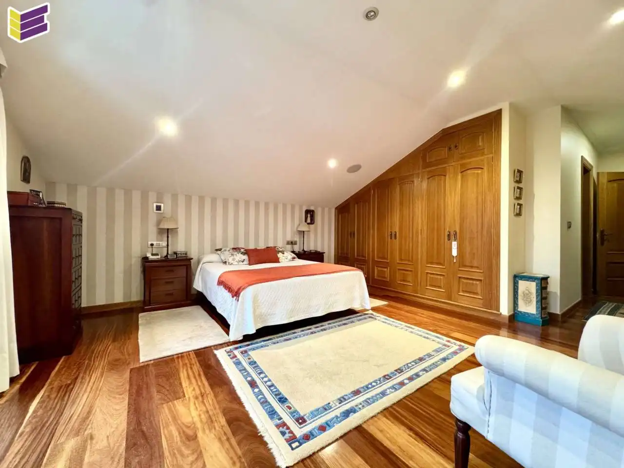 Dormitori de Casa o xalet en venda en O Porriño   amb Calefacció, Jardí privat i Parquet