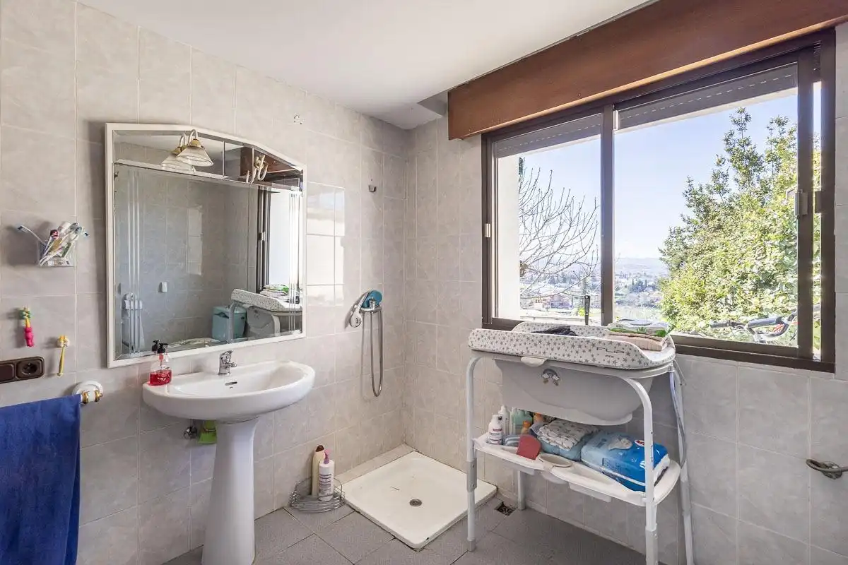 House with garden for sale in Barrio de la Vega, imagen 28