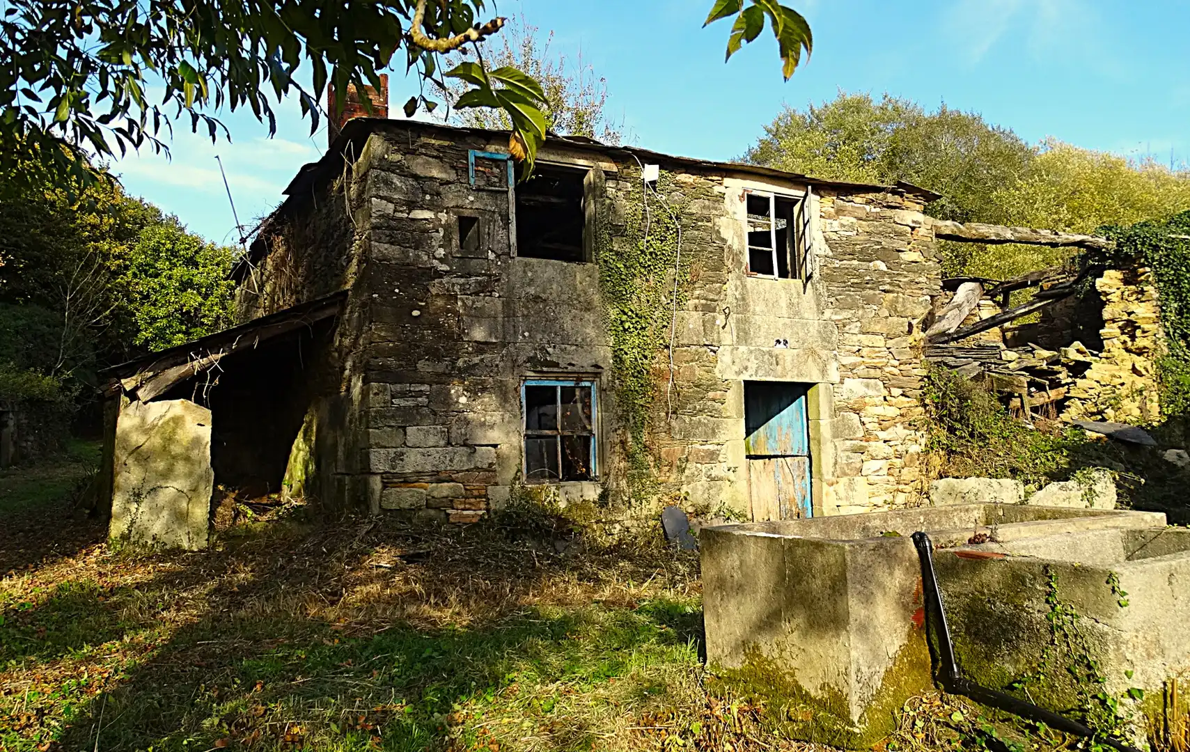 Außenansicht von Country house zum Verkauf in Vilalba mit Heizung