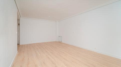 Photo 3 of Flat for sale in Condesa de Venadito, 18, San Pascual,  Madrid Capital