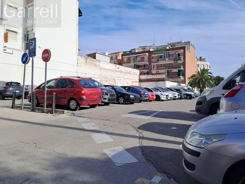 Aparcament de Residencial en venda en Esplugues de Llobregat