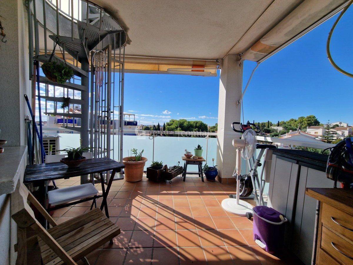Terrassa de Àtic en venda en Cunit amb Aire condicionat, Terrassa i Piscina comunitària
