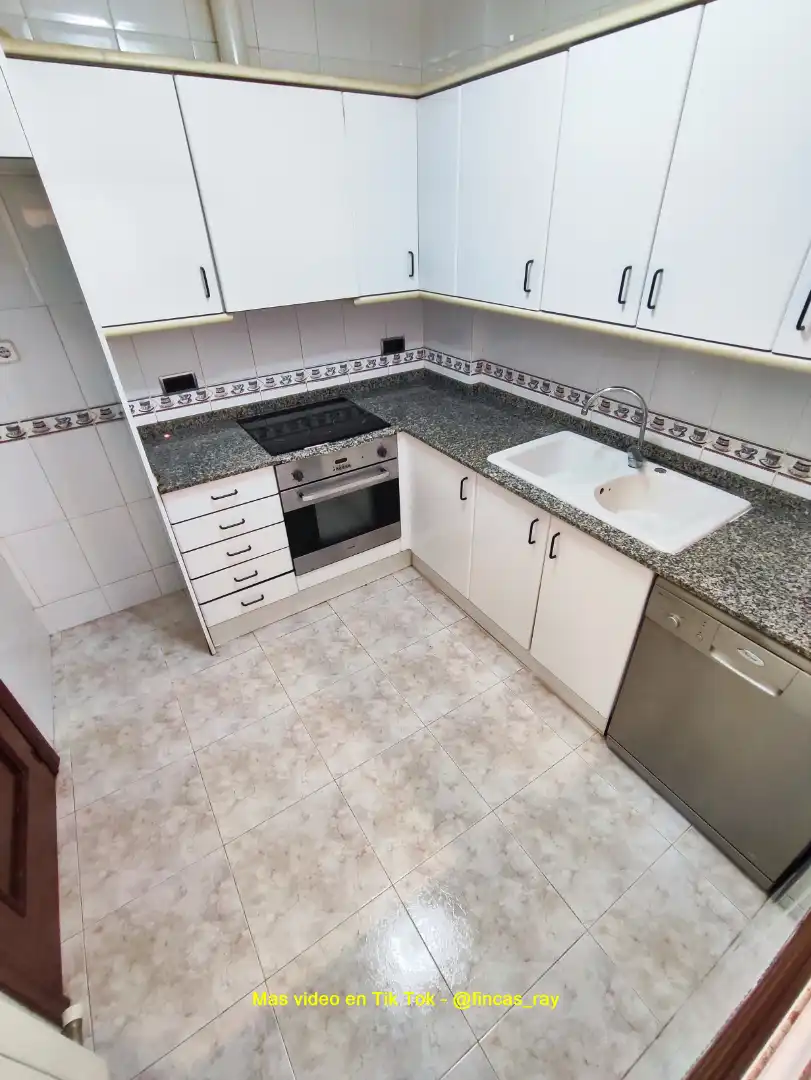 Cocina de Piso en venta en La Garriga con Calefacción y Horno