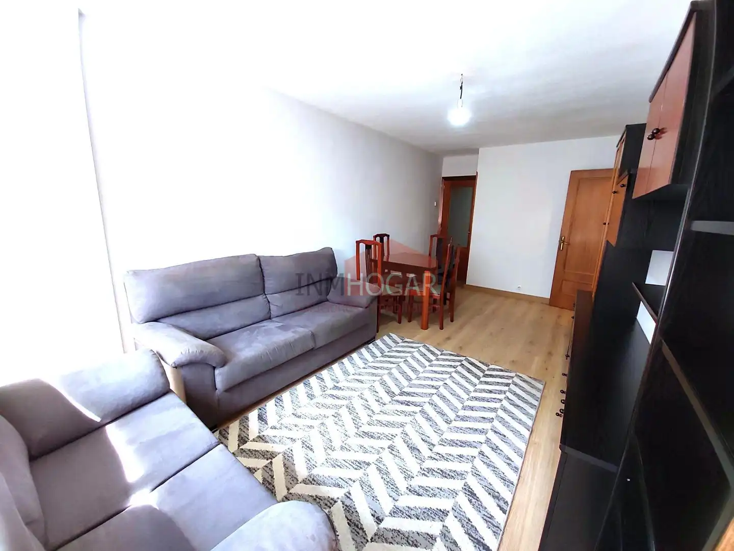 Sala de estar de Piso en venta en Ávila con Calefacción, Terraza y Trastero