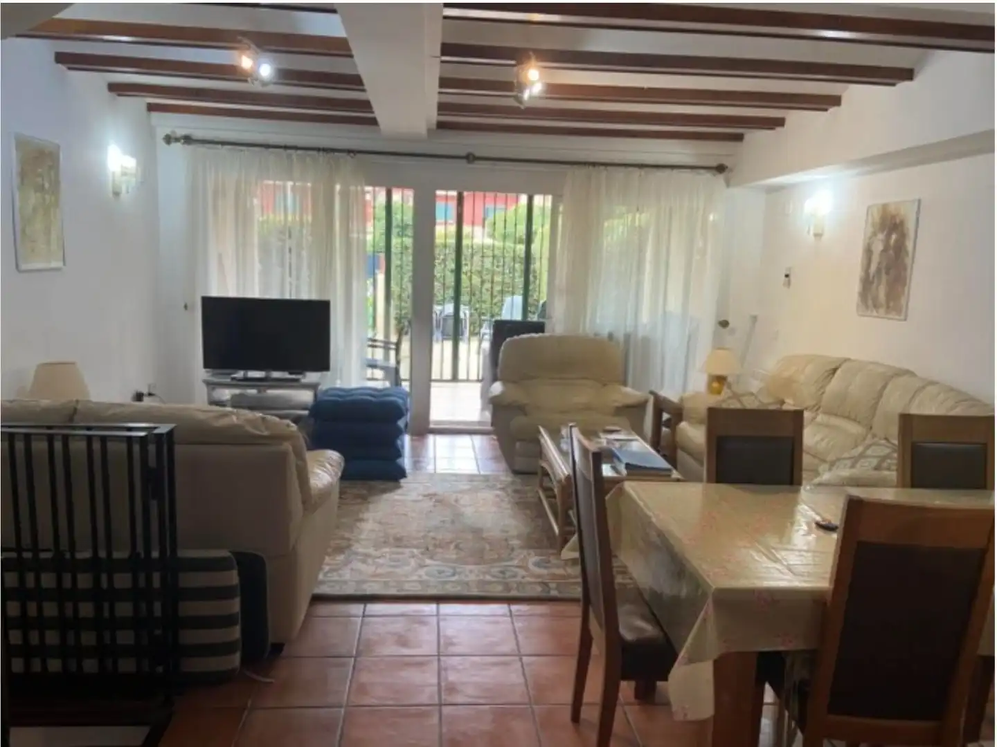 Houses for rent in Montañar - El Arenal
