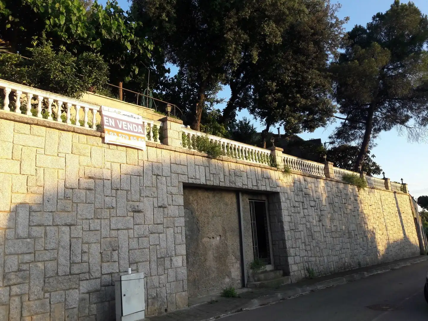 Terrenos y solares en venta en Pere Calders, imagen 2