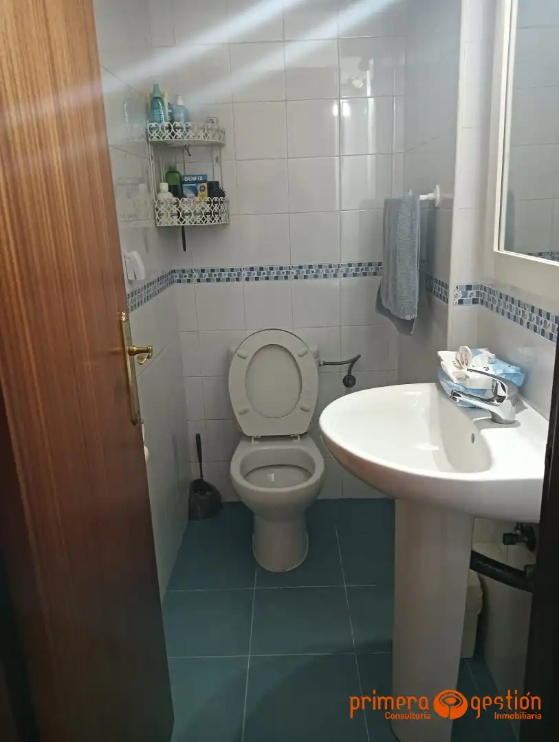 Baño de Casa o chalet en venta en Lora del Río con Aire acondicionado