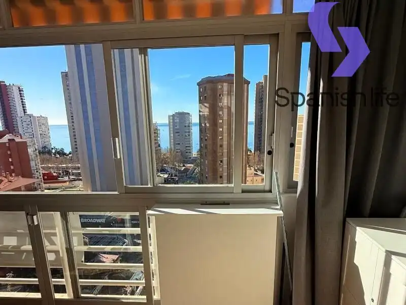 Habitación de Apartamento en venta en Benidorm con Amueblado