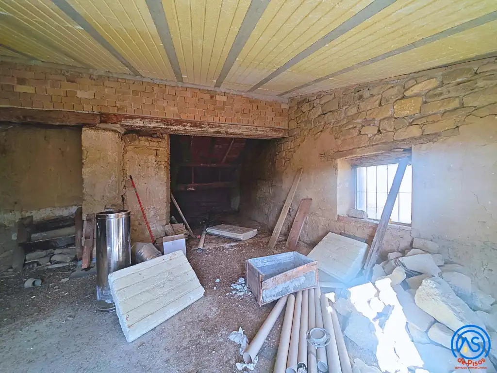 Houses for sale in Sos del Rey Católico  with Air Conditioner, Heating and Private garden