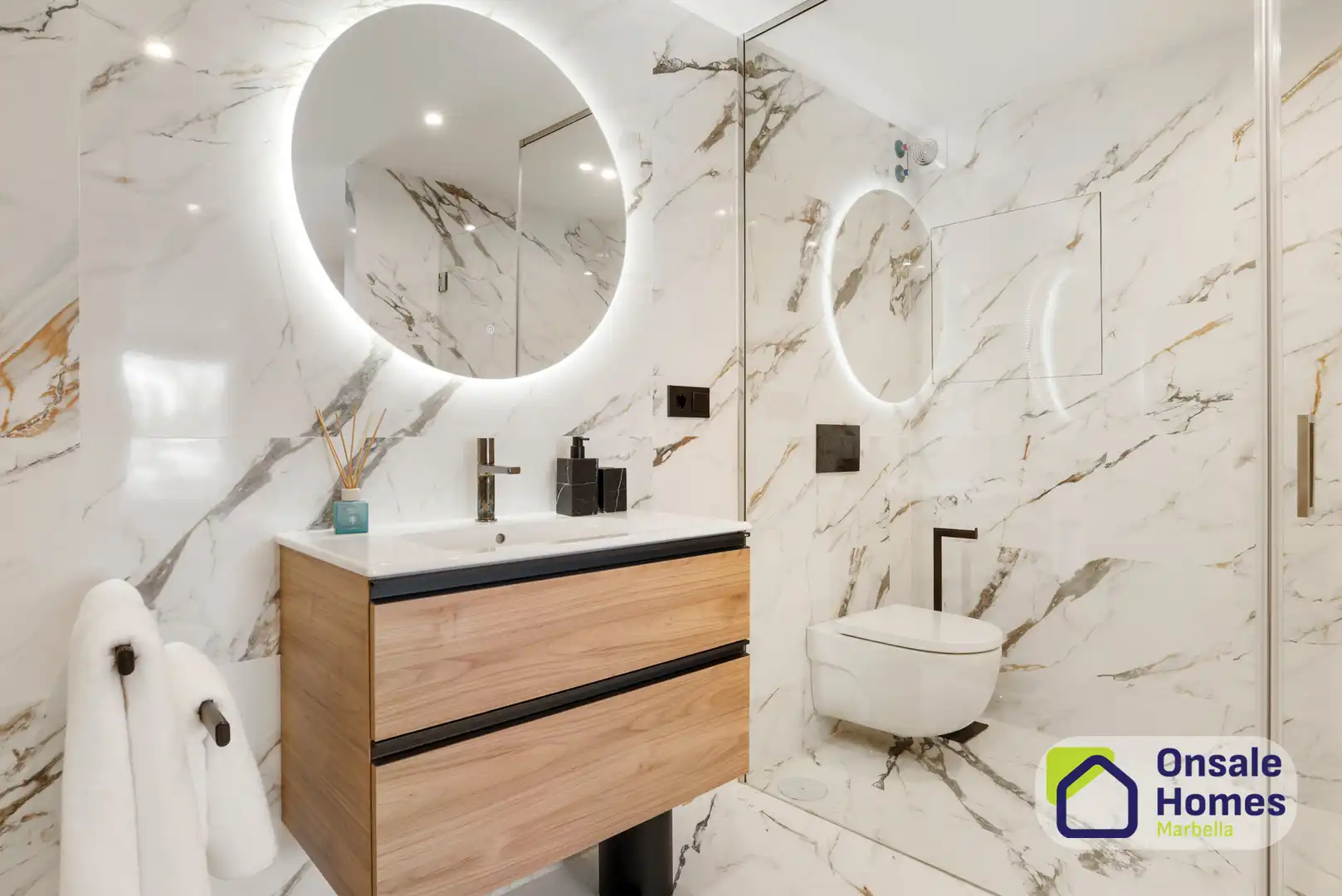 Chalet con piscina en venta en Urbanización Guadalmina Alta, imagen 36