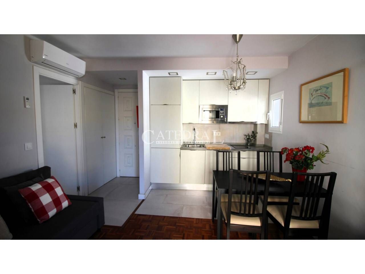 Bedroom of Flat to rent in  Sevilla Capital  with Air Conditioner, Heating and Parquet flooring