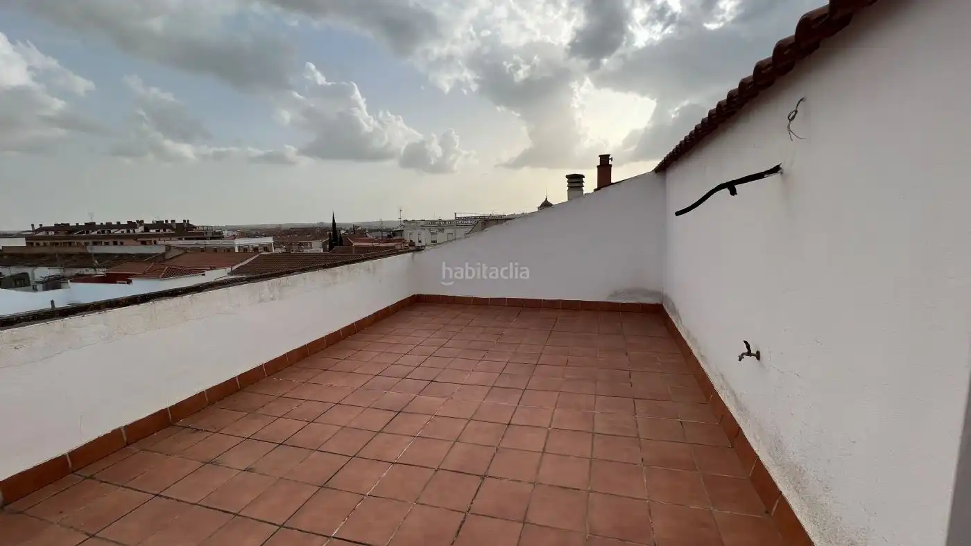 Dúplex con ascensor en venta en Avenida Cameranos 13, imagen 2