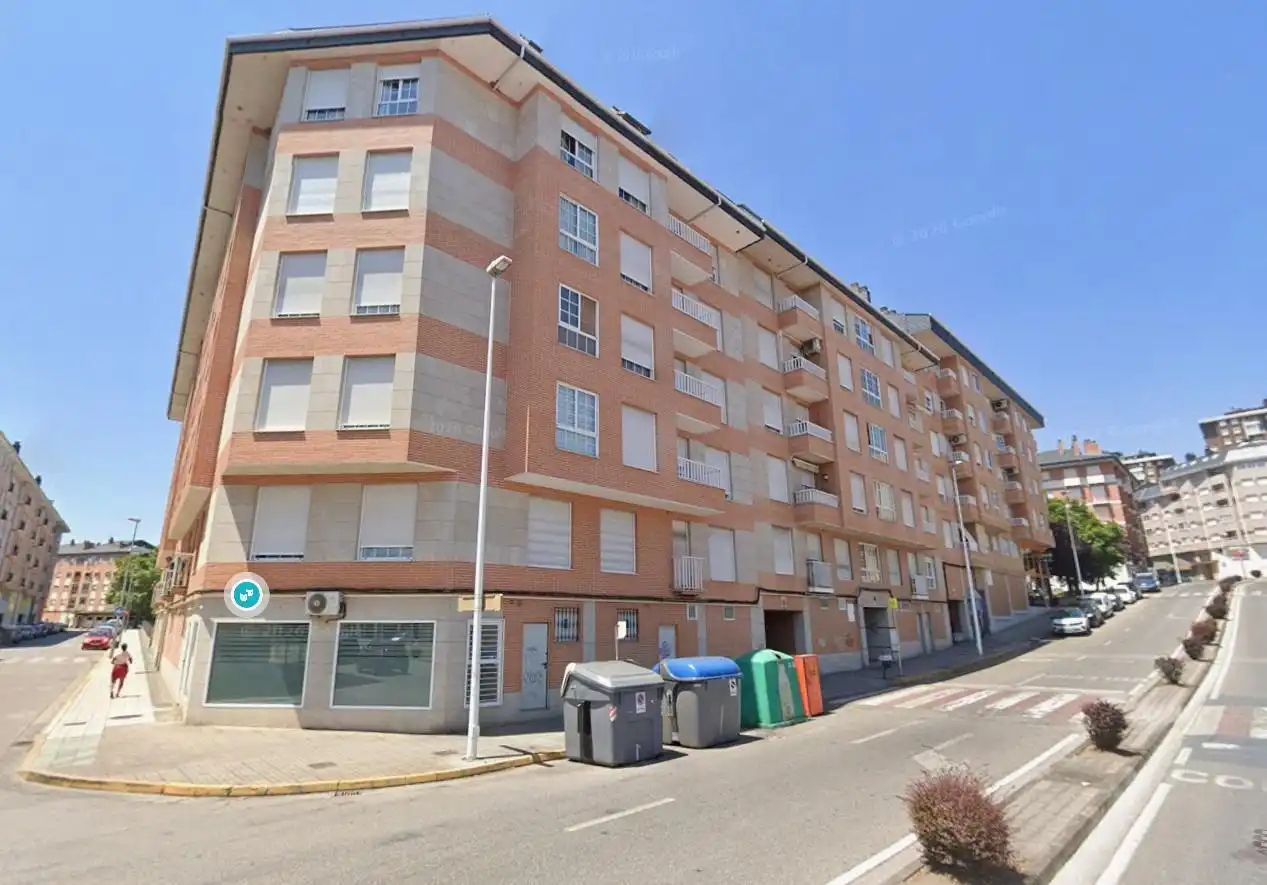 Apartament amb ascensor en venda a Zona Alta