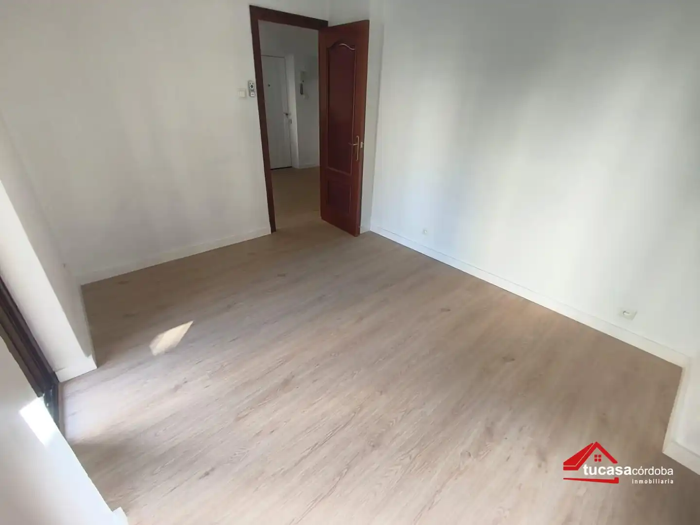 Dormitori de Pis en venda en Córdoba amb Aire condicionat, Calefacció i Terrassa