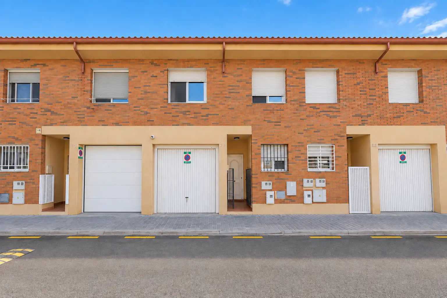 Maison mitoyenne à vendre à Carrer de Puertollano