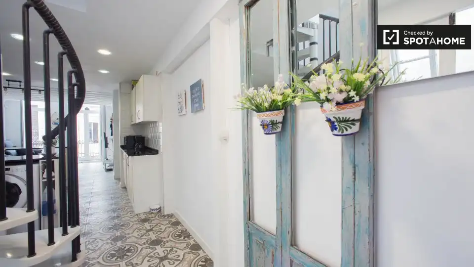 Room in El Cabanyal - El Canyamelar
