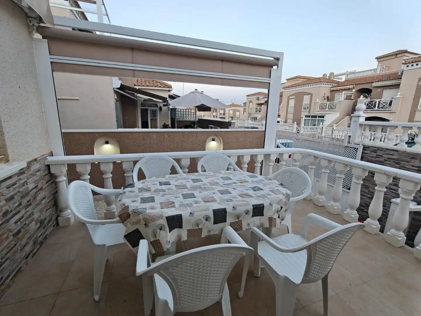 Terrace of Ground floor for rent in Torrevieja  with Air Conditioner, Heating and Terrace
