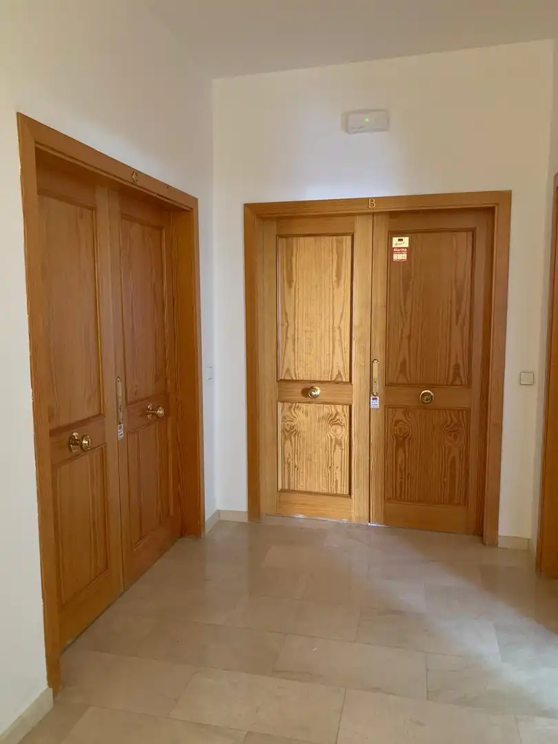 Office for rent in Llucmajor  with Air Conditioner and Heating