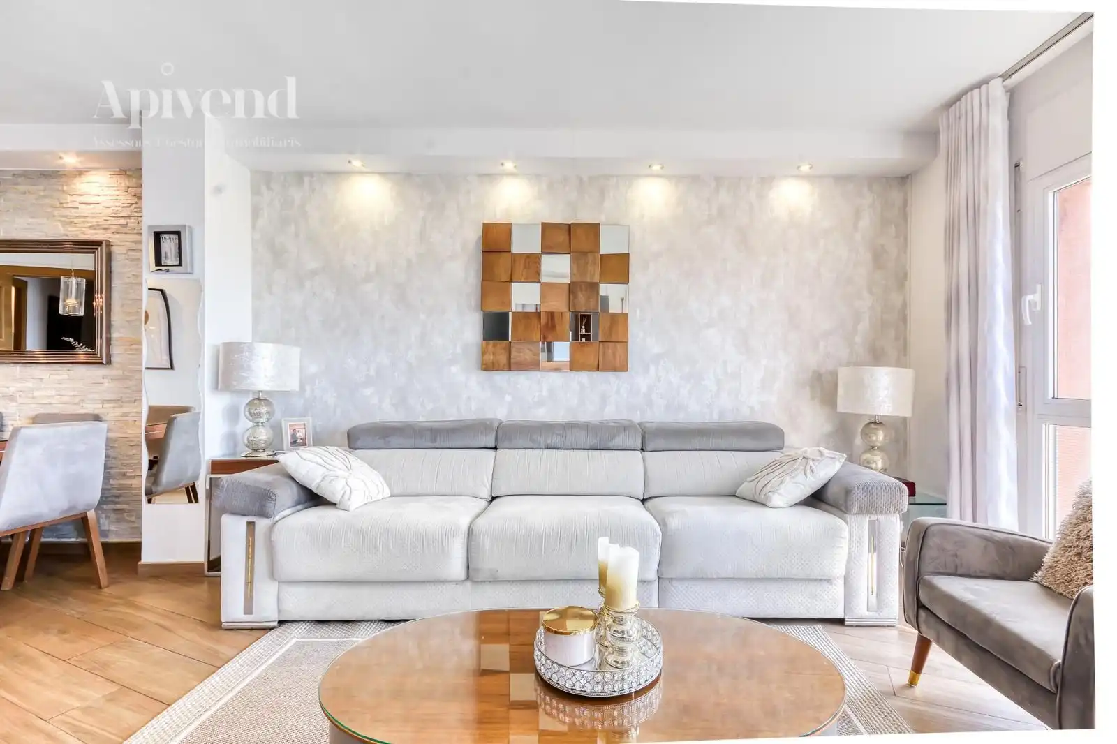 Living room of Flat for sale in Figueres  with Air Conditioner and Terrace