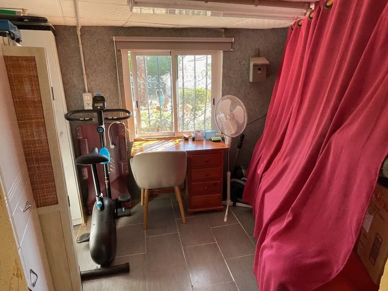 Habitación de Casa o chalet en venta en L'Alfàs del Pi con Calefacción, Jardín privado y Terraza