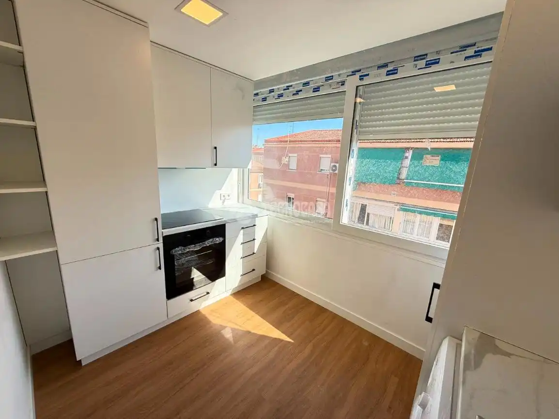 Bedroom of Flat for sale in Getafe  with Air Conditioner and Heating