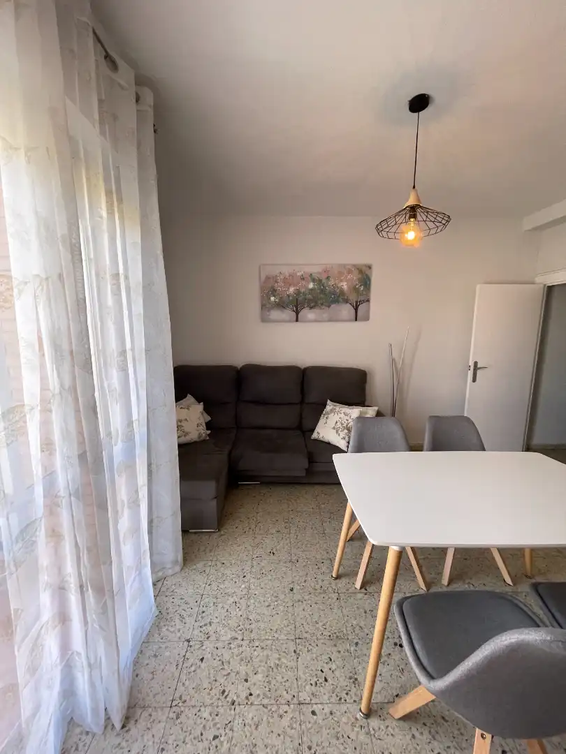 Living room of Flat for rent in Plasencia  with Air Conditioner, Terrace and Furnished