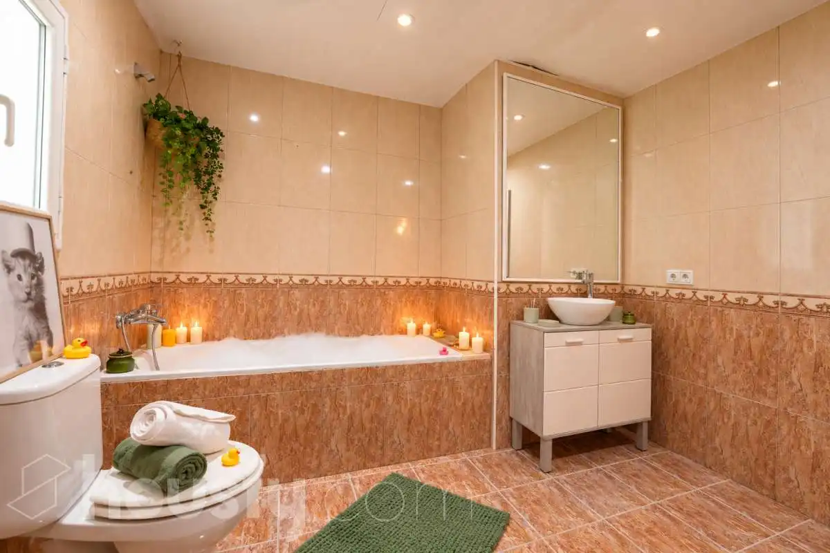 Baño de Planta baja en venta en El Poal