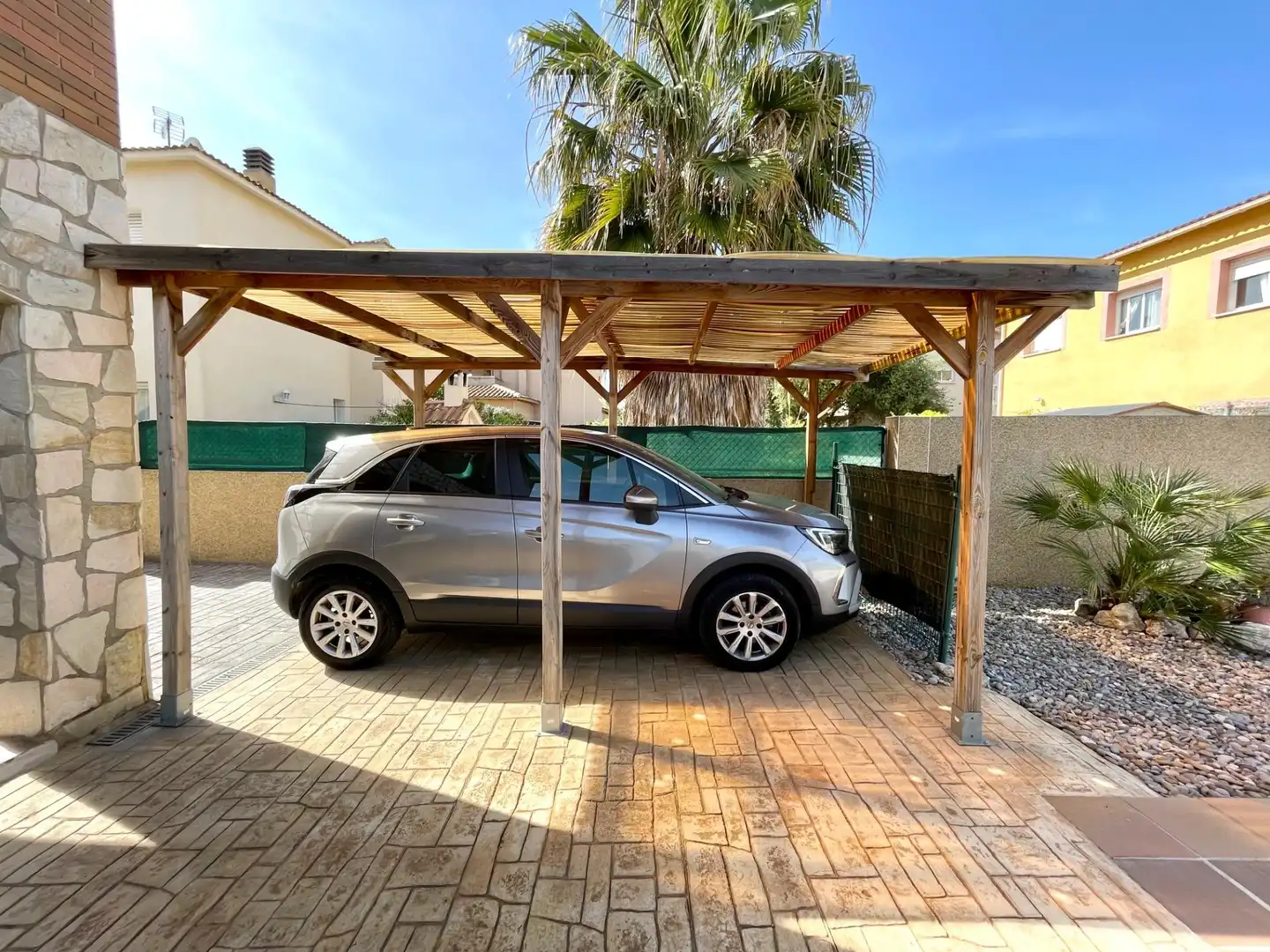 Aparcament de Casa o xalet en venda en El Vendrell amb Aire condicionat, Jardí privat i Terrassa
