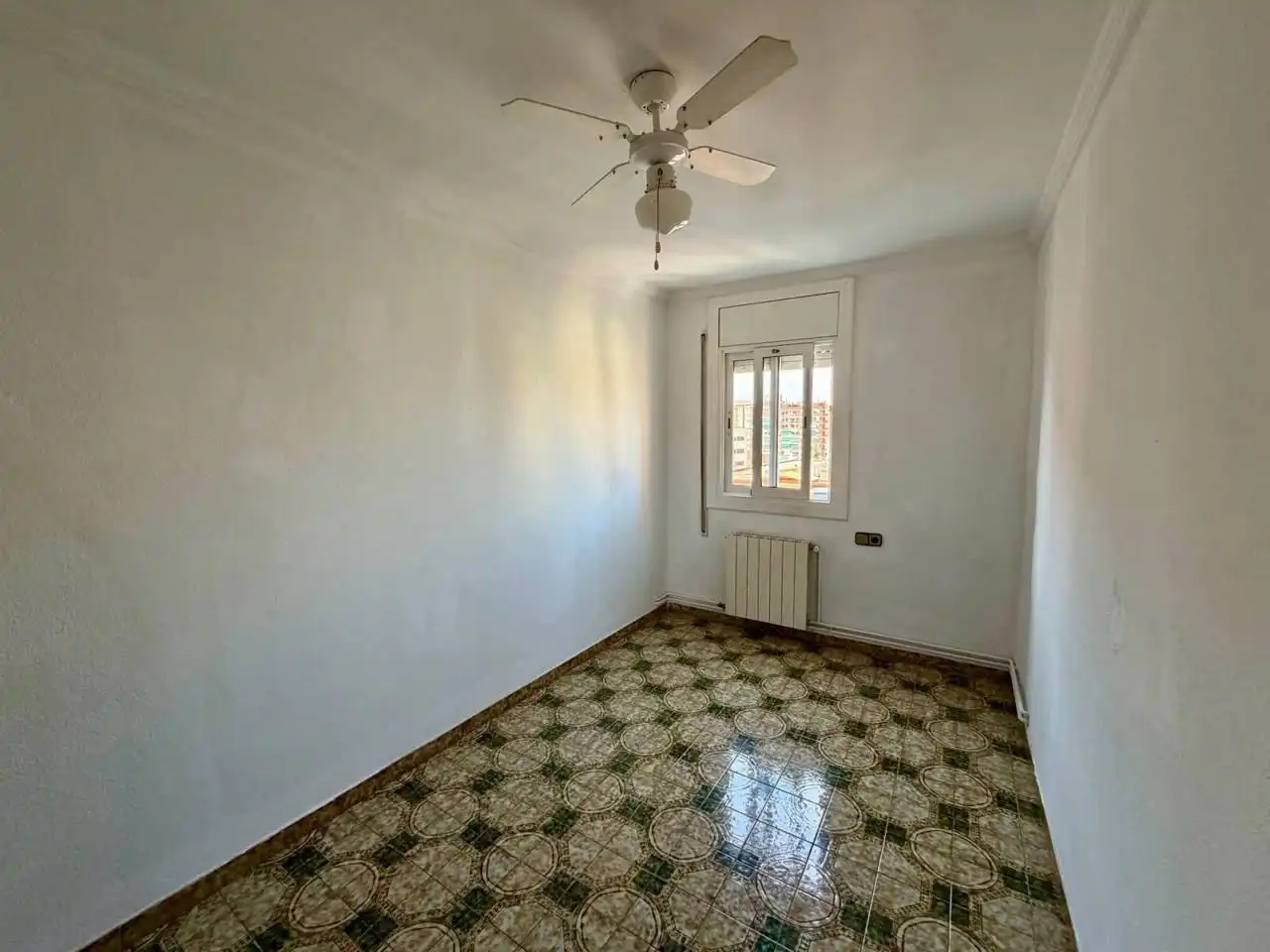 Bedroom of Flat for rent in Sabadell  with Heating and Balcony