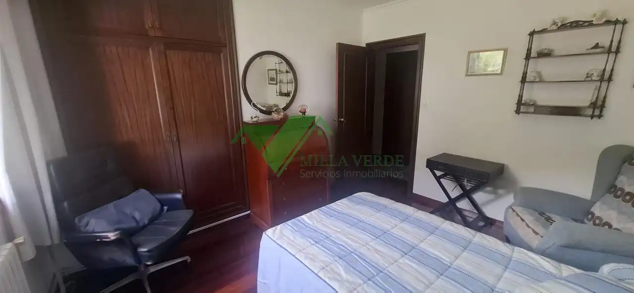 Habitación de Casa o chalet en venta en Vigo  con Calefacción, Terraza y Trastero