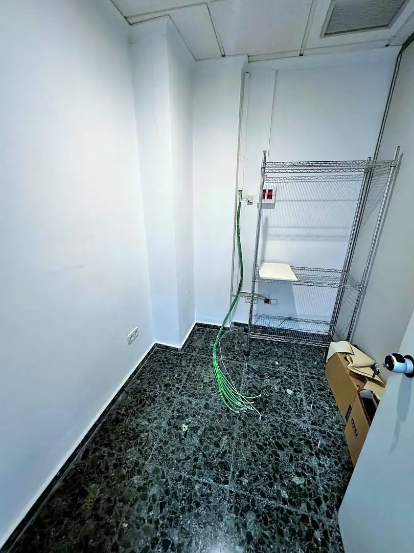 Büro zur Miete in Valencia mit Klimaanlage