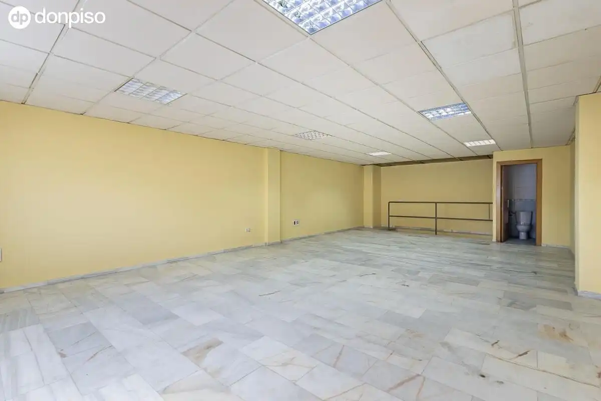 Nave industrial en venta en Albolote