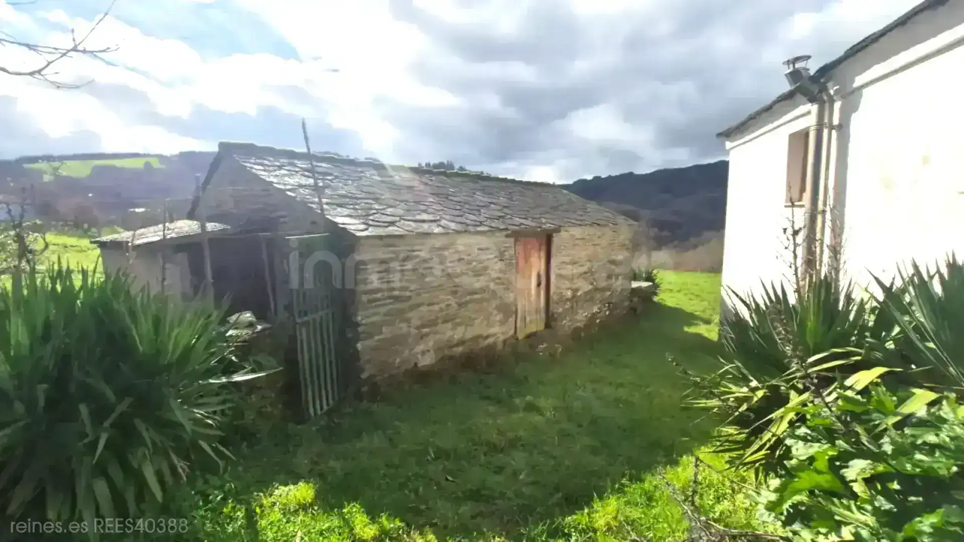 Casa o chalet en venta en Santa Eulalia de Oscos con Calefacción y Amueblado