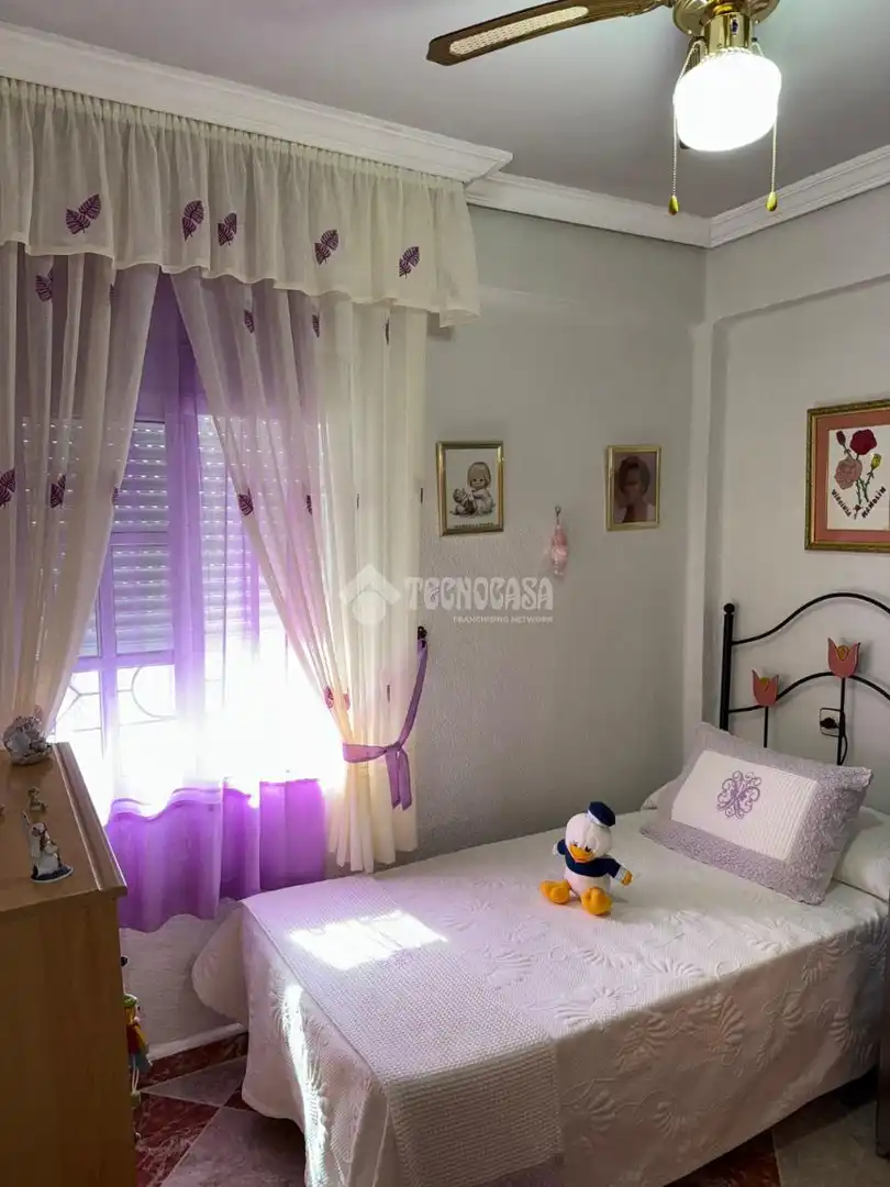 Habitación de Piso en venta en Sevilla con Aire acondicionado