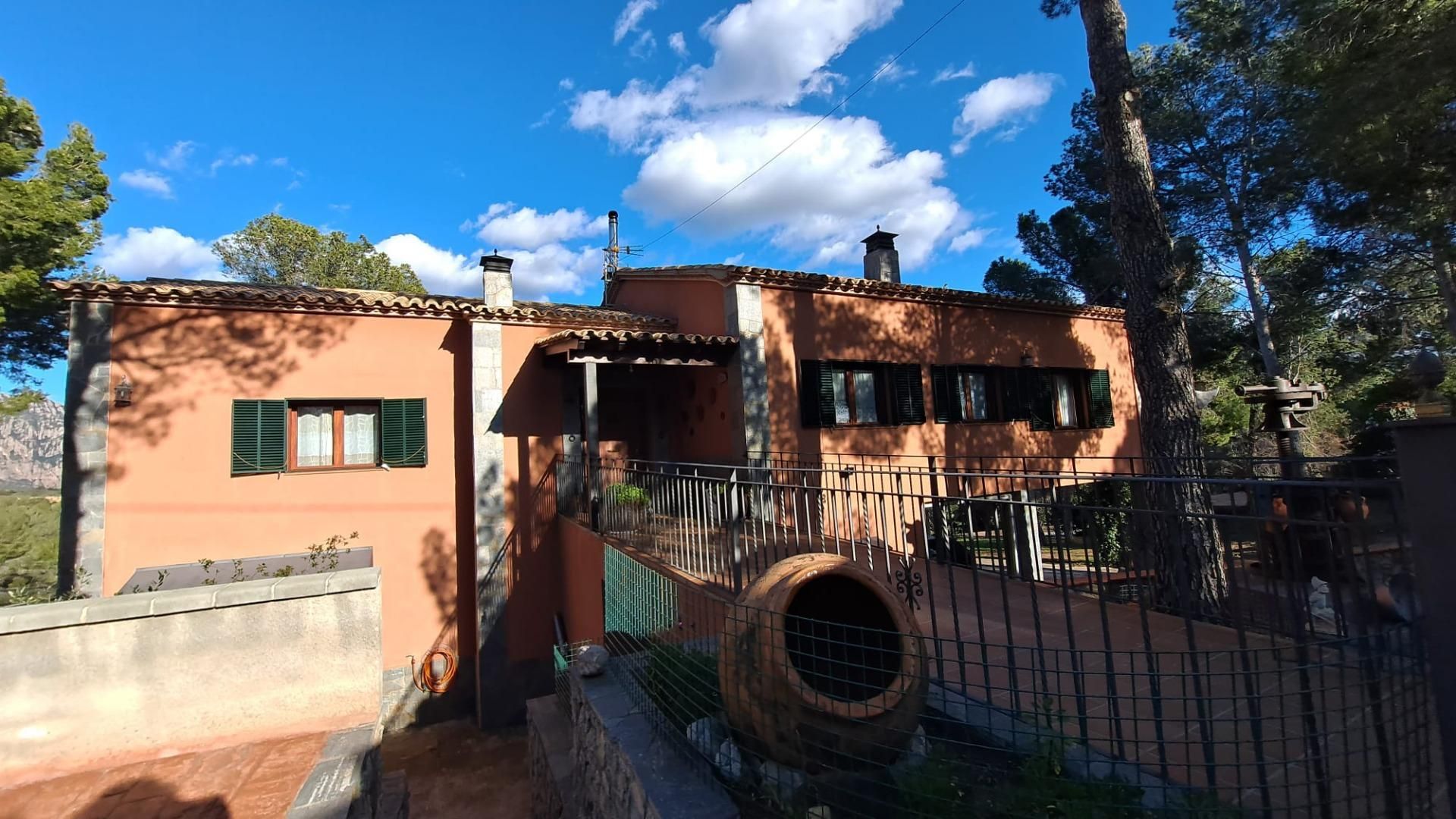 Country house for sale in Els Hostalets de Pierola