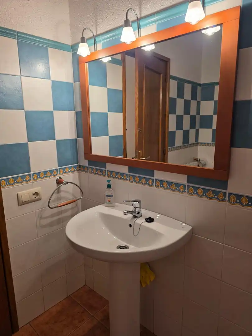 Baño de Casa adosada en venta en Darnius con Calefacción, Terraza y Trastero