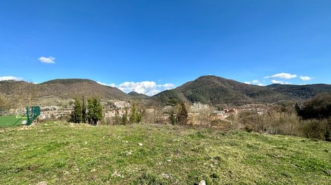 Terreny amb vistes a les muntanyes