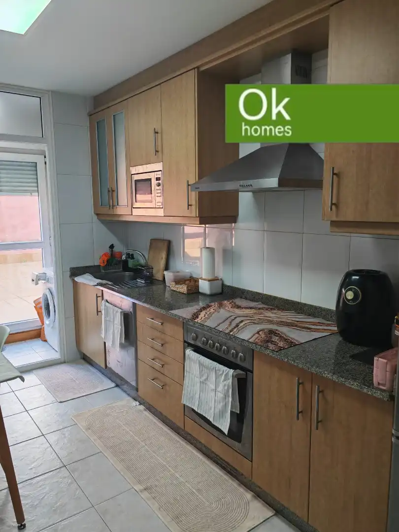 Kitchen of Flat for sale in Arteixo  with Heating, Parquet flooring and Terrace