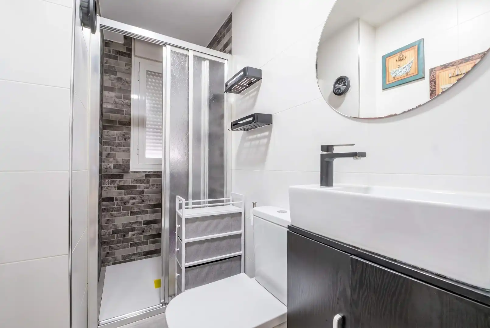 Bathroom of Attic for sale in Zaragoza  with Air Conditioner, Heating and Terrace