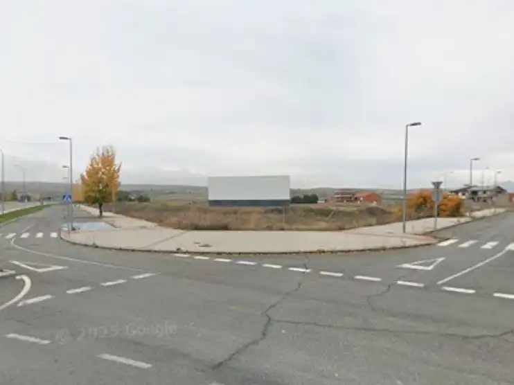 Industrial land for sale in Ávila