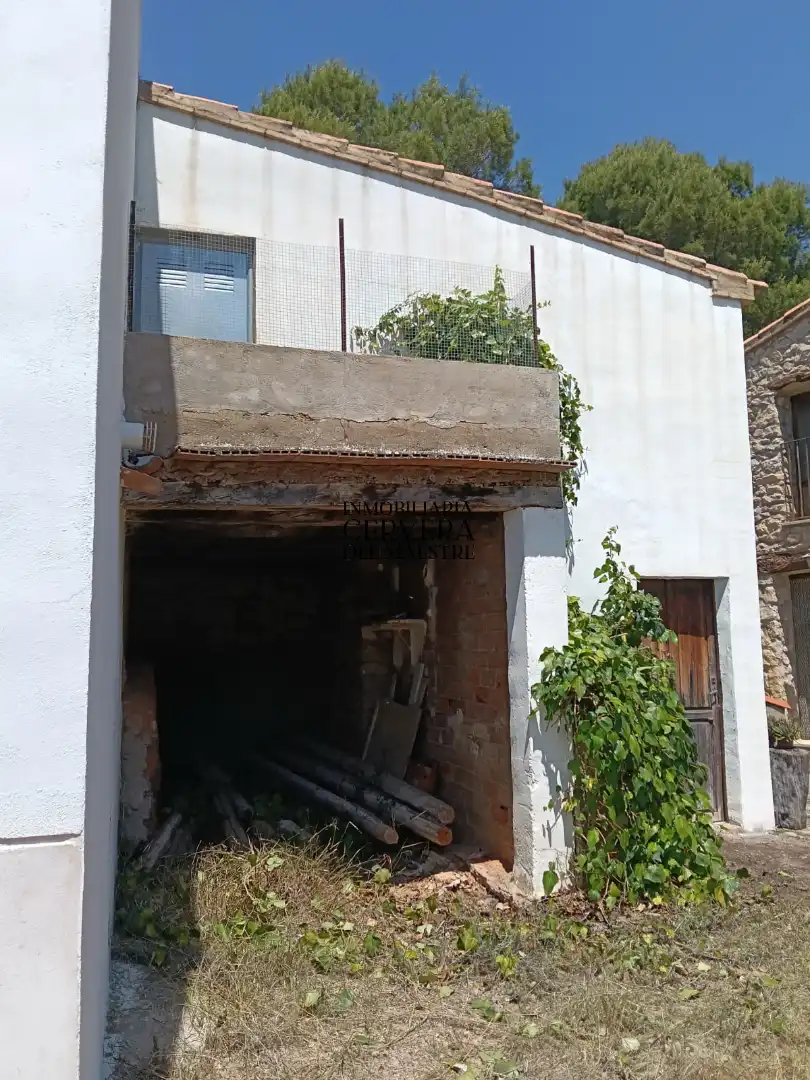 Vista exterior de Casa o chalet en venta en Sierra Engarcerán