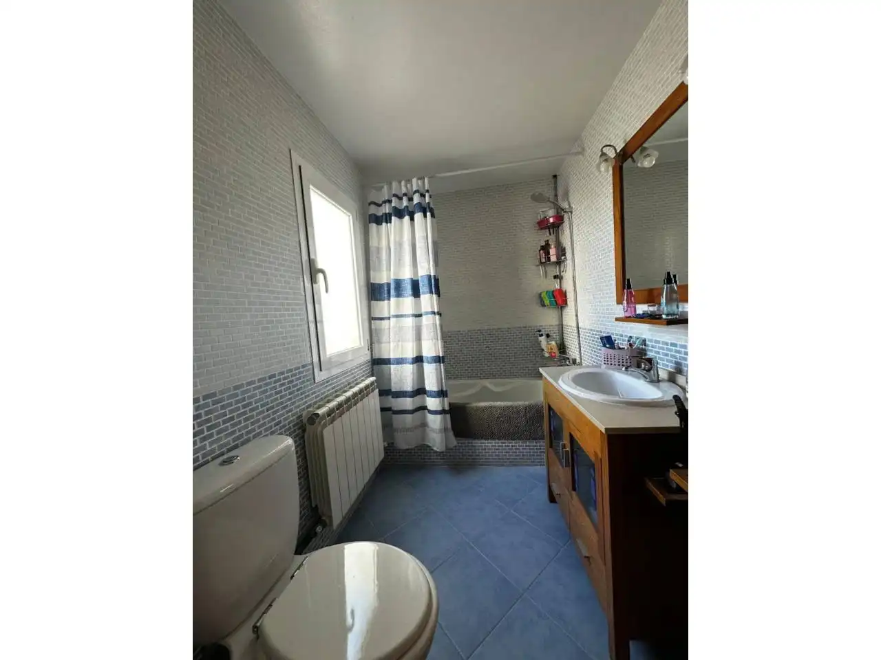 Baño de Piso en venta en Villarrubia de Santiago con Aire acondicionado, Calefacción y Terraza