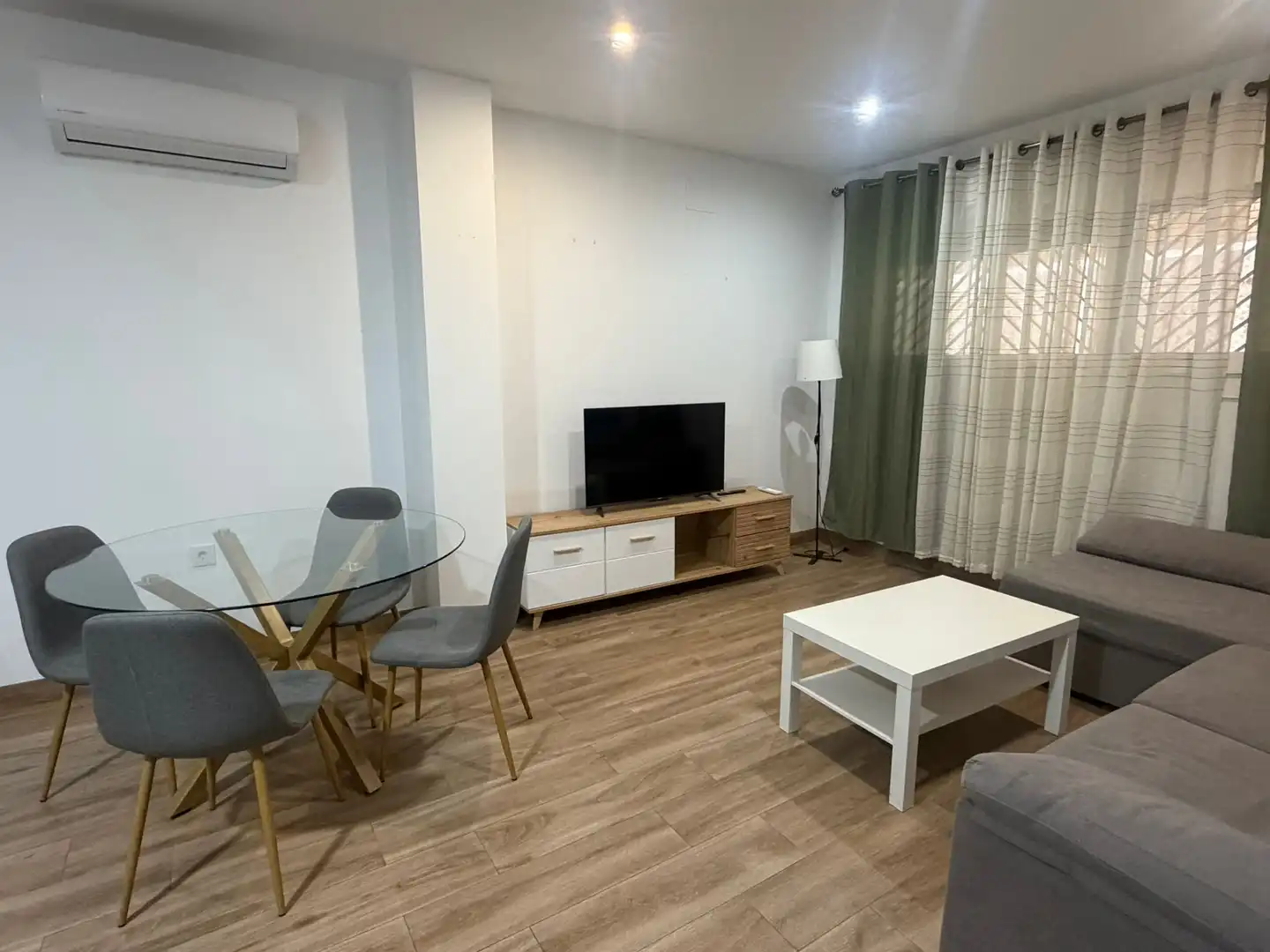Apartamento de alquiler en Calle Escritor Gómez de Rivera, 4, Fátima - Levante
