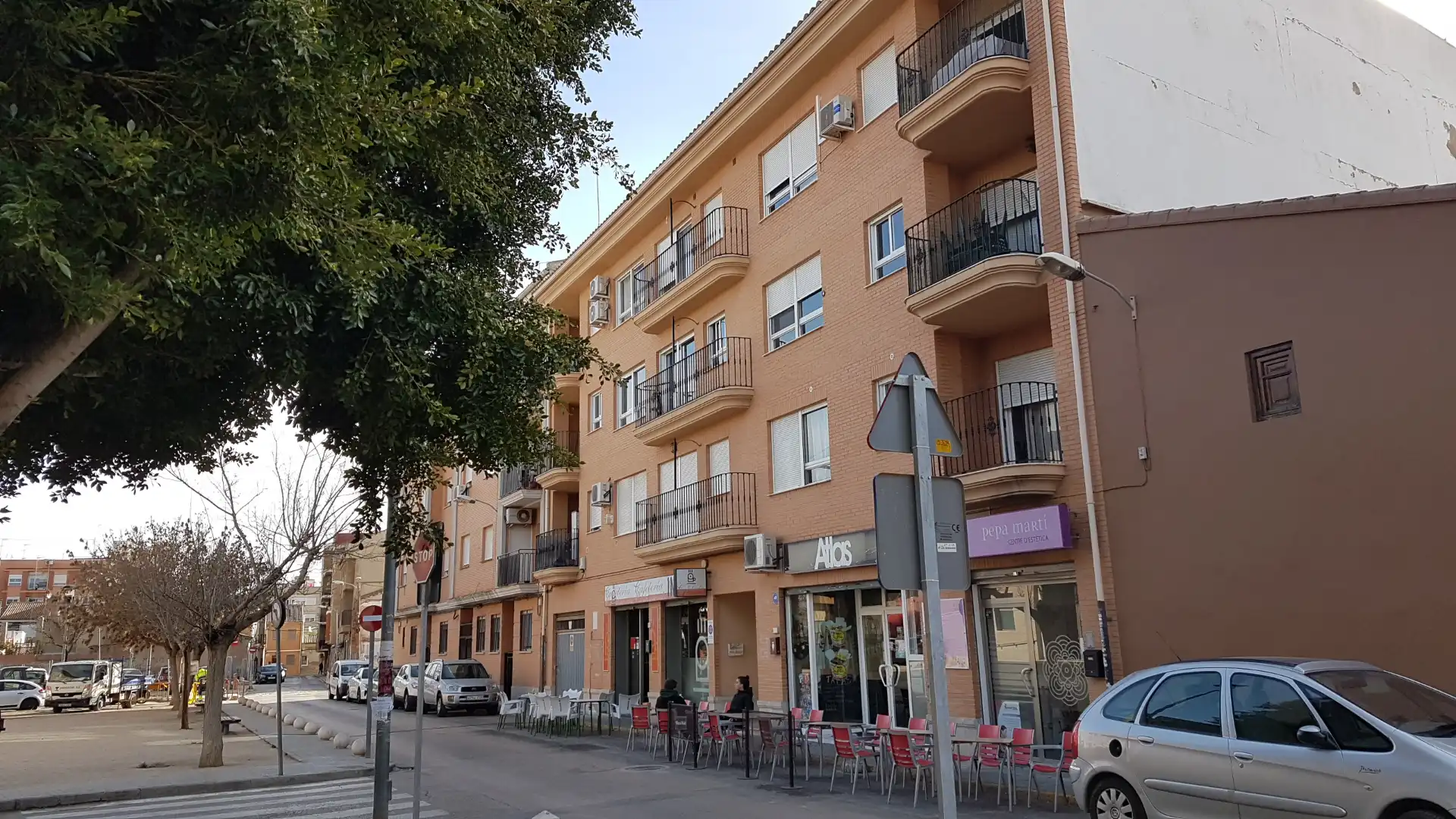 Exterior view of Flat for sale in Alfara del Patriarca  with Air Conditioner, Heating and Storage room